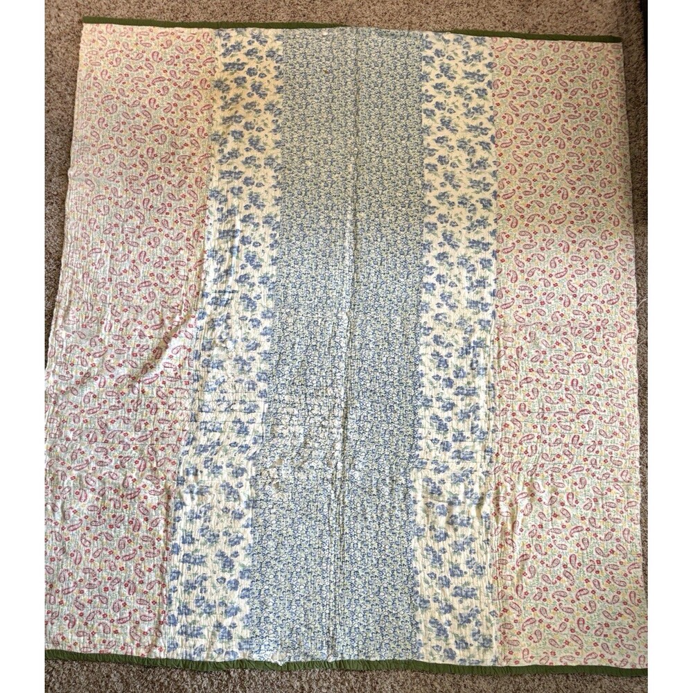 Vtg Hand Quilted Calico Quilt Paisley Floral Strip Patchwork Cottagecore 67x74